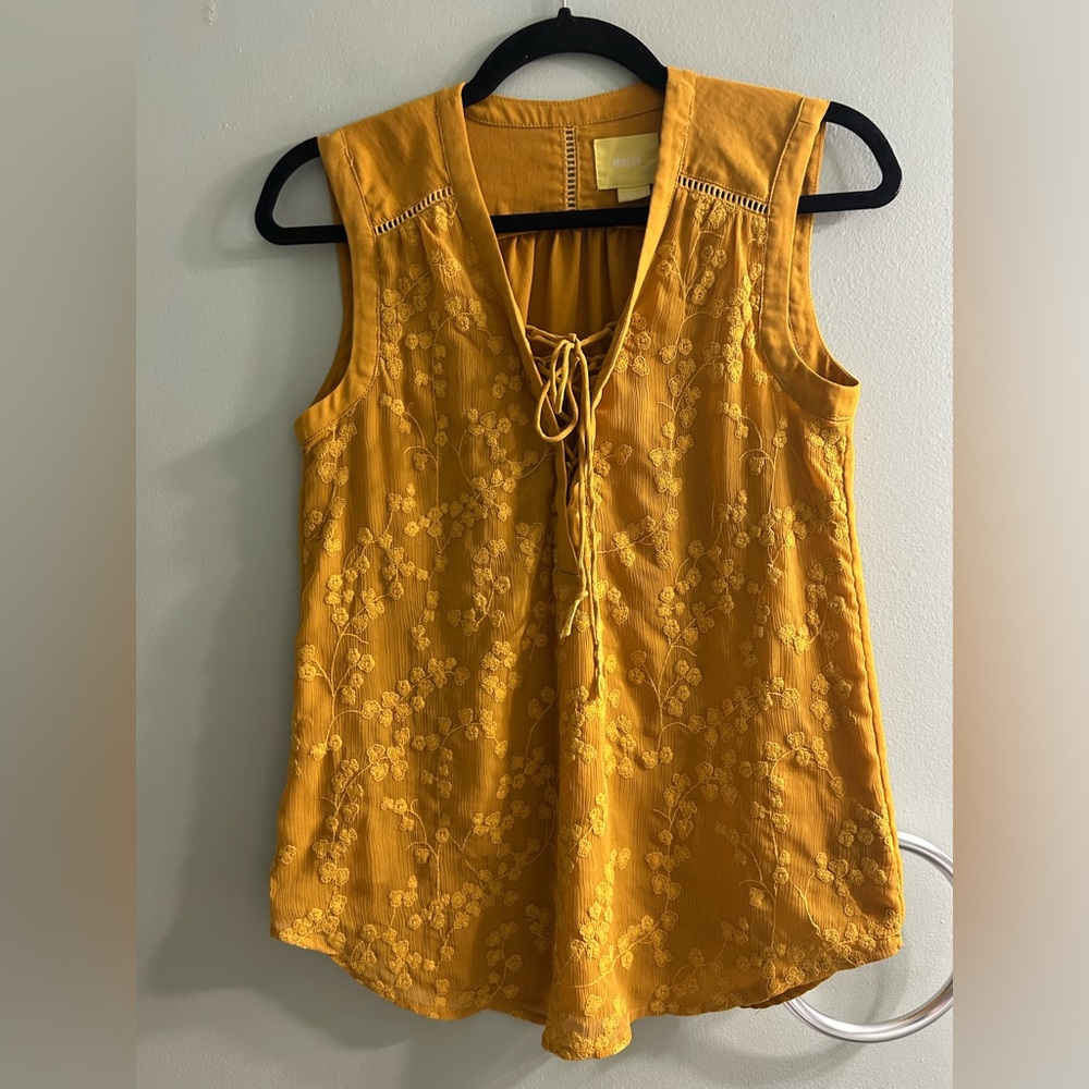 Maeve for Anthropologie sleeveless yellow top floral embroidery lace-up front